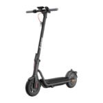 NAVEE V60i Pro electric scooter - Image 2